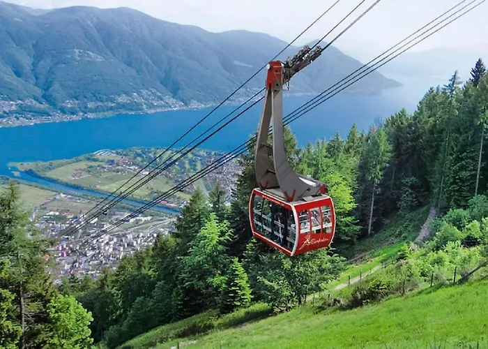 Sibylle By Fewotessin ロカルノ