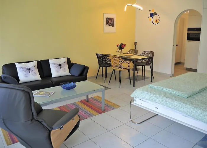 Sibylle By Fewotessin * ロカルノ