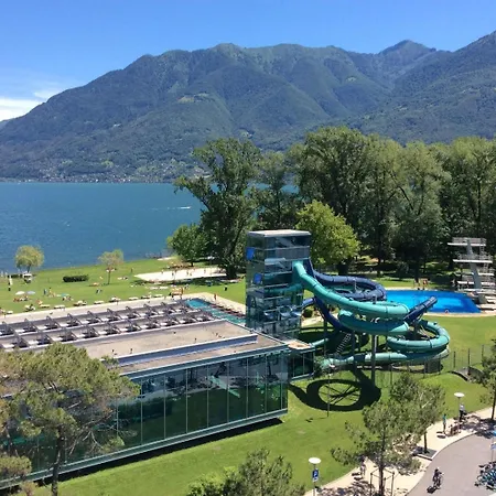 Sibylle By Fewotessin